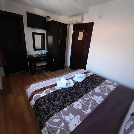 House Meri Ohrid Esterno foto